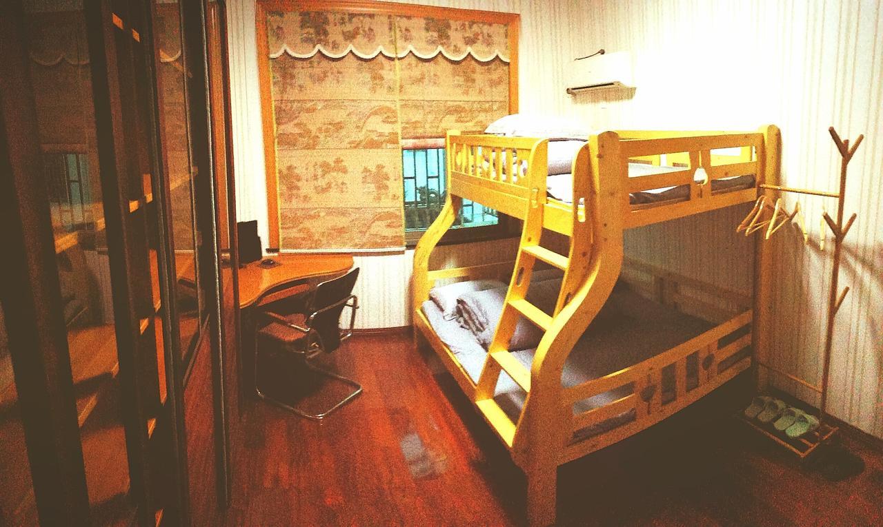 Spring Breeze Boutique Guest House Wuyuan Bagian luar foto