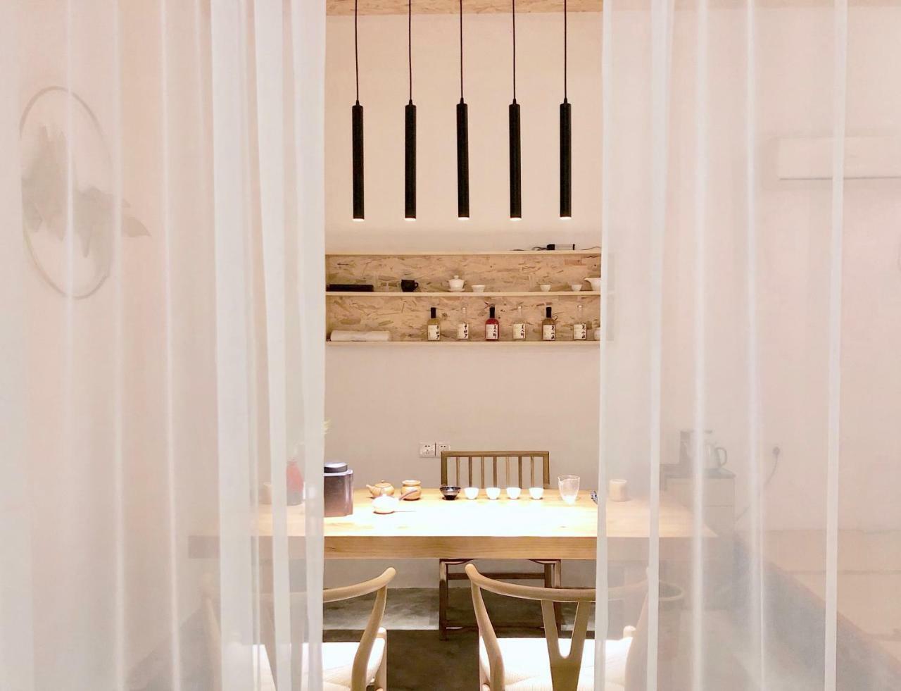 Spring Breeze Boutique Guest House Wuyuan Bagian luar foto